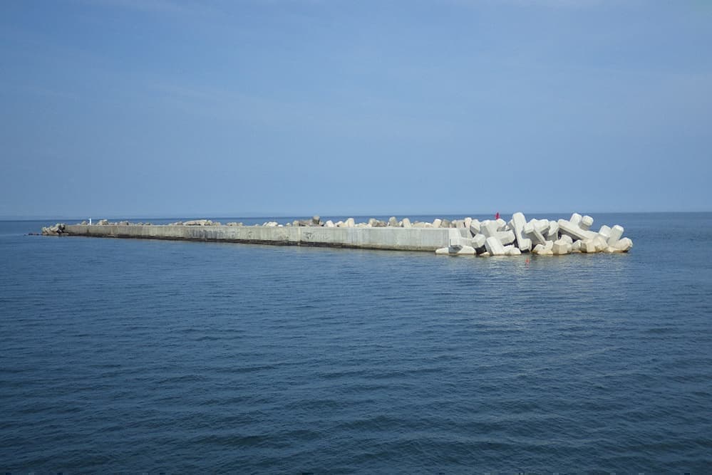 H28 斜里地区(斜里漁港)水産流通基盤整備工事(特定)(補正)(繰越)1工区